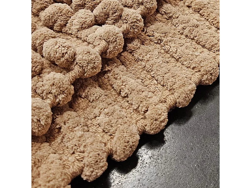 Lot 2 tapis de salle de bain 40 x 60 cm pompon beige sable - MARIE