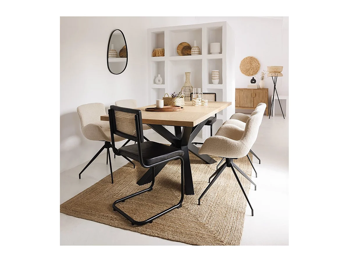 Chaise Fauteuil de table tissus Ivoire à bouclettes et pieds en métal Noir