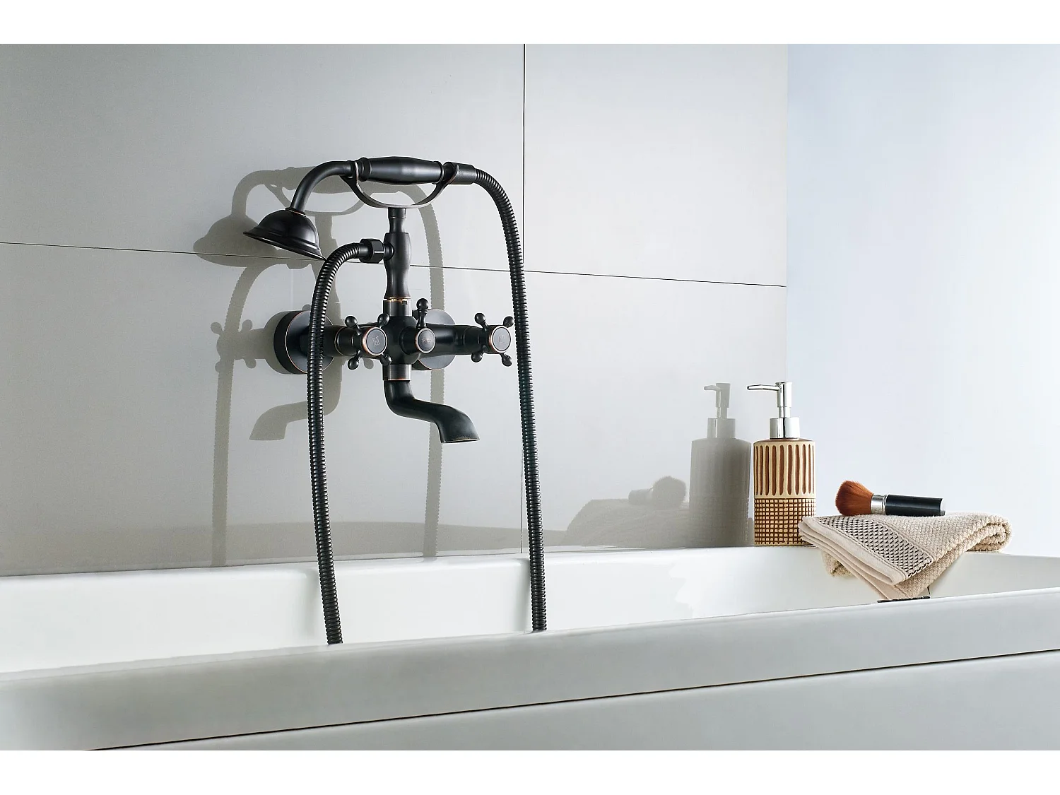 Wannenarmatur Rea Retro Black