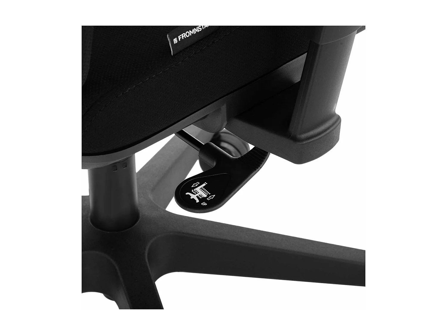 Poltrona cadeira de escritório com apoio de cabeça carga máxima 200 kg preta 14_0000882