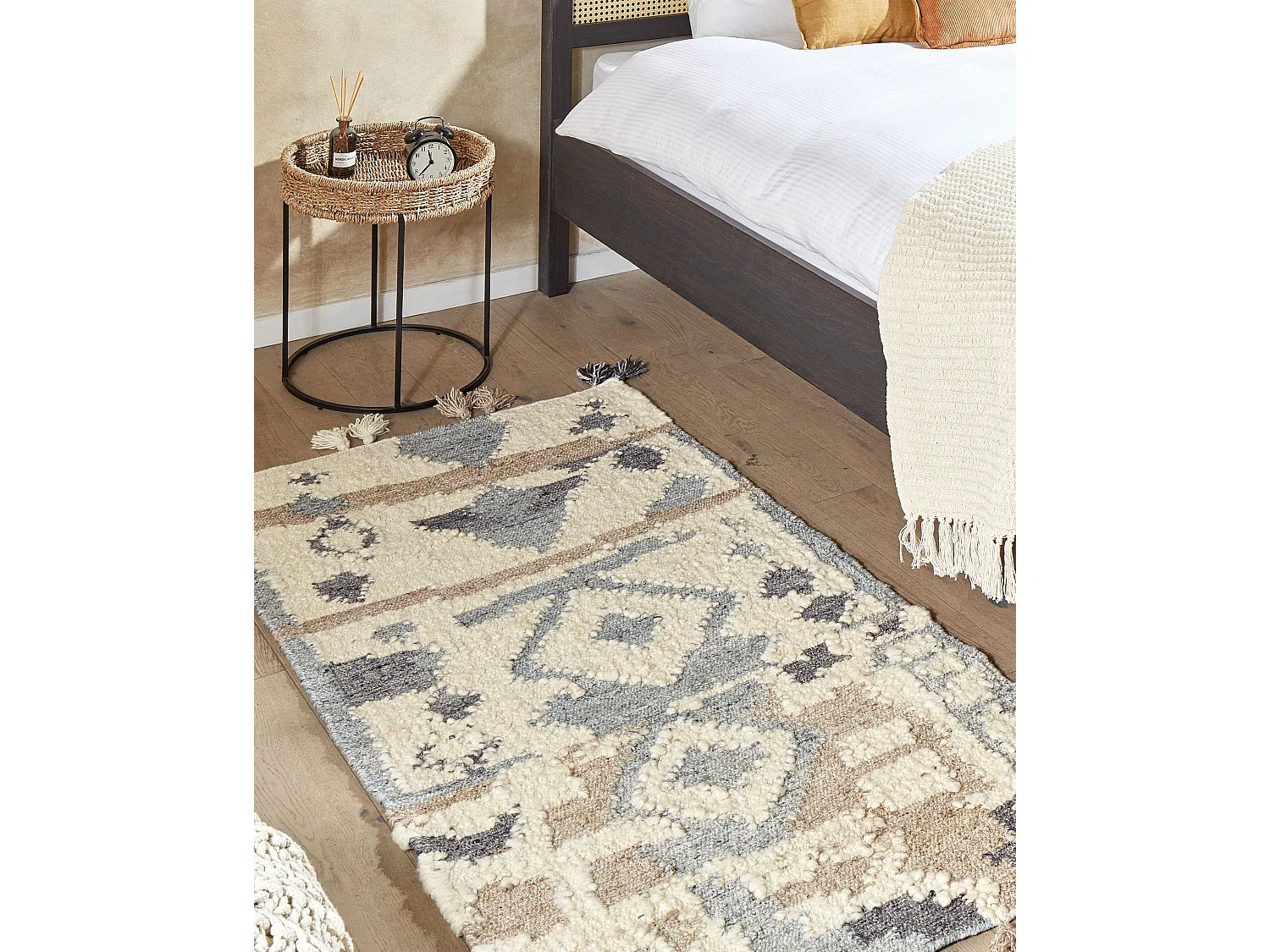 Kelim-Teppich Wolle bunt 80 x 150 cm handgewebt geometrisches Muster Mrgavet