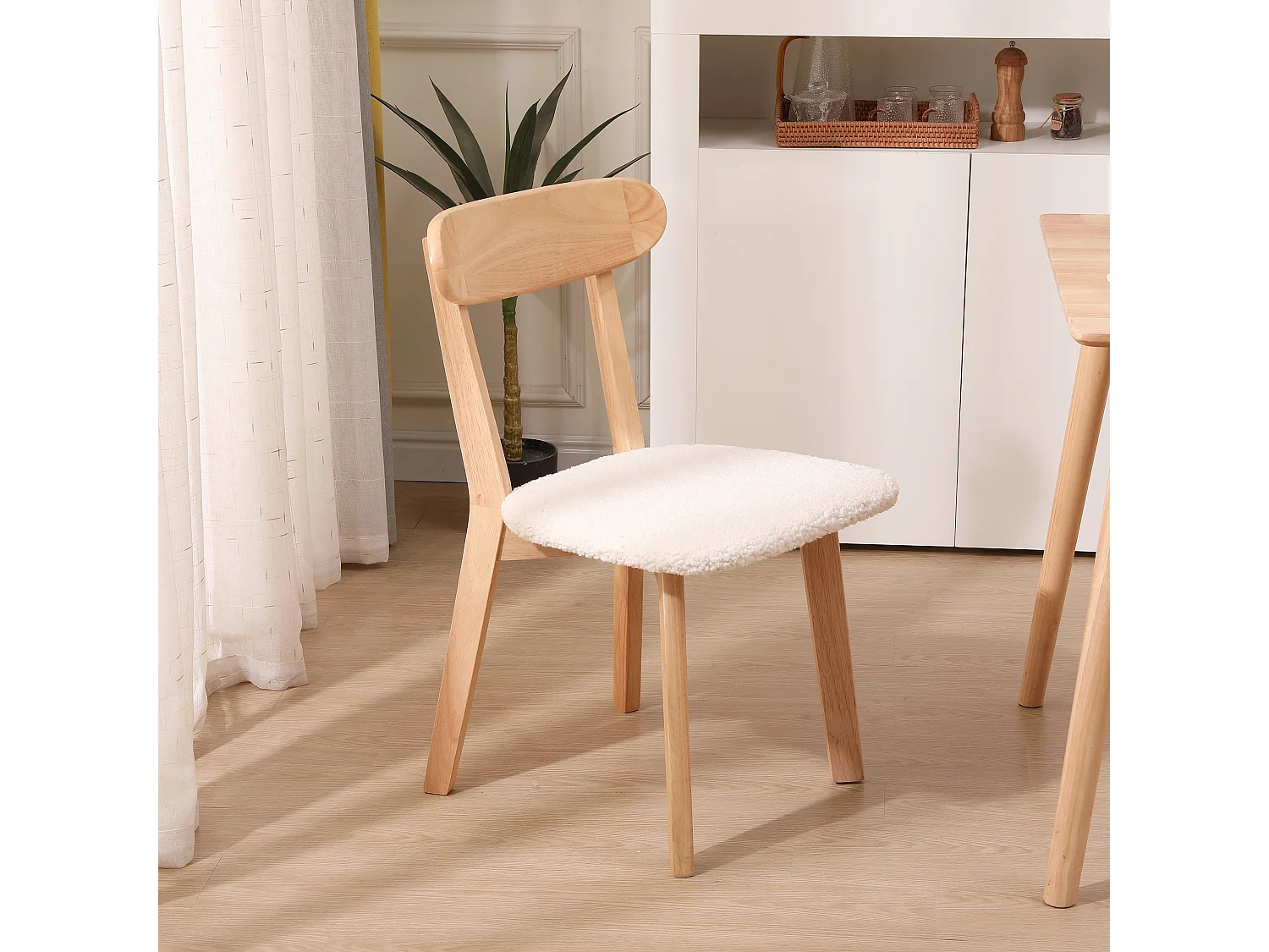 Lot de 2 chaises en bois massif et bouclettes naturel