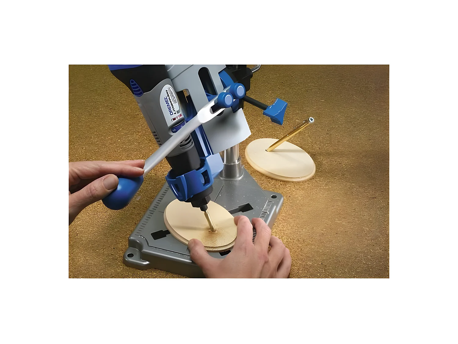 Support vertical Workstation  220 (Support de perceuse a colonne, en complément de l'arbre flexible)