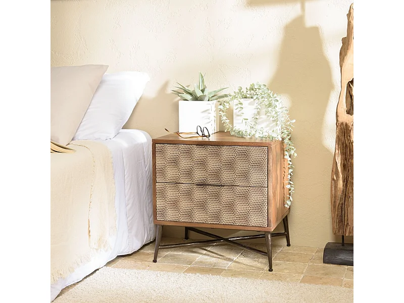 ALIX - Table de chevet en bois de manguier 2 tiroirs motifs ethniques