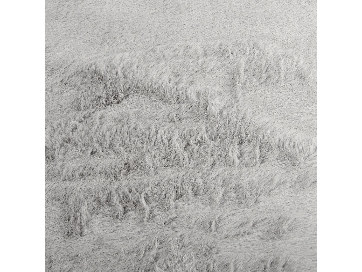 Jeté de canapé en fausse fourrure grise 125x150cm