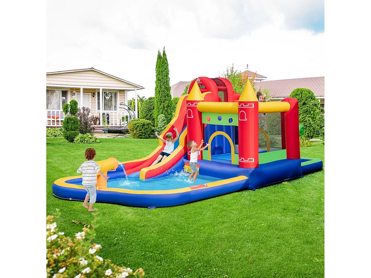 Château Gonflable avec Toboggans Aquatiques