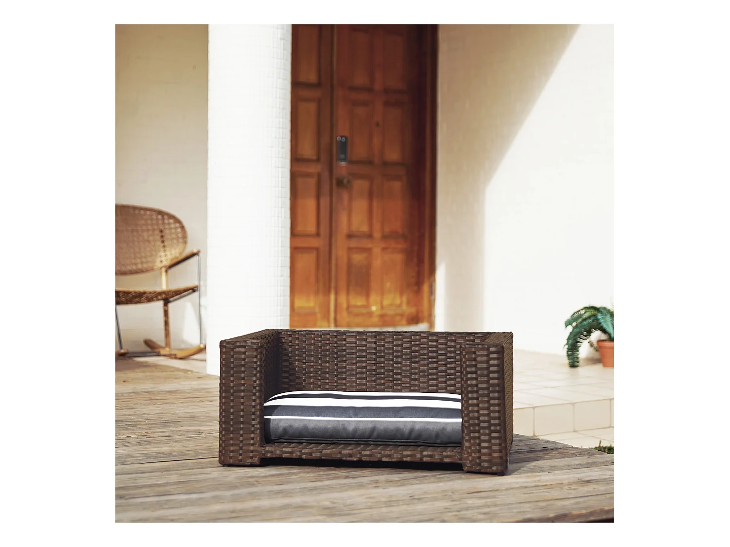 Teamson Pets Clotho Drinnen Draussen Wooden panel and derivatives Katze Oder Kleiner Hund Hochbett Liege mit Abnehmbarem Waschbarem Kissen Braun ST-N10005-UK