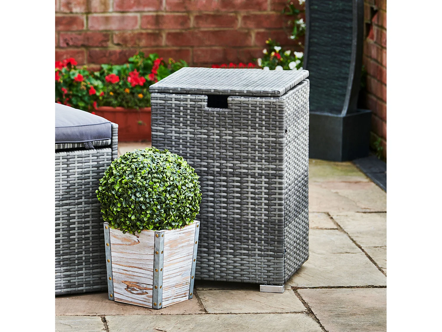 Teamson Home Rotan Propaan Gasflessen Opslag Omslag - Tuinmeubelen - Vierkant - Tot 9kg - Grijs