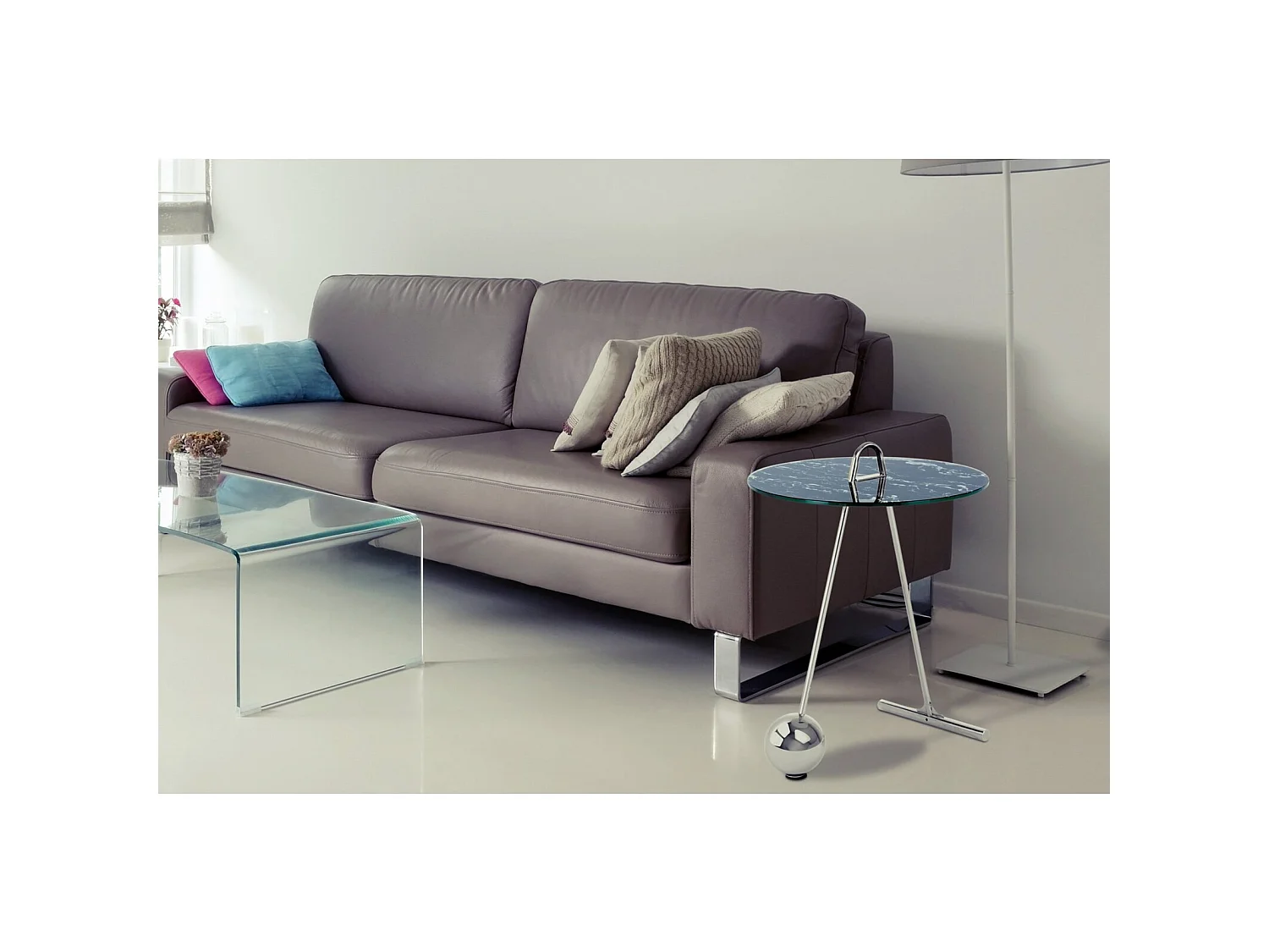 Table d'appoint pendule 525