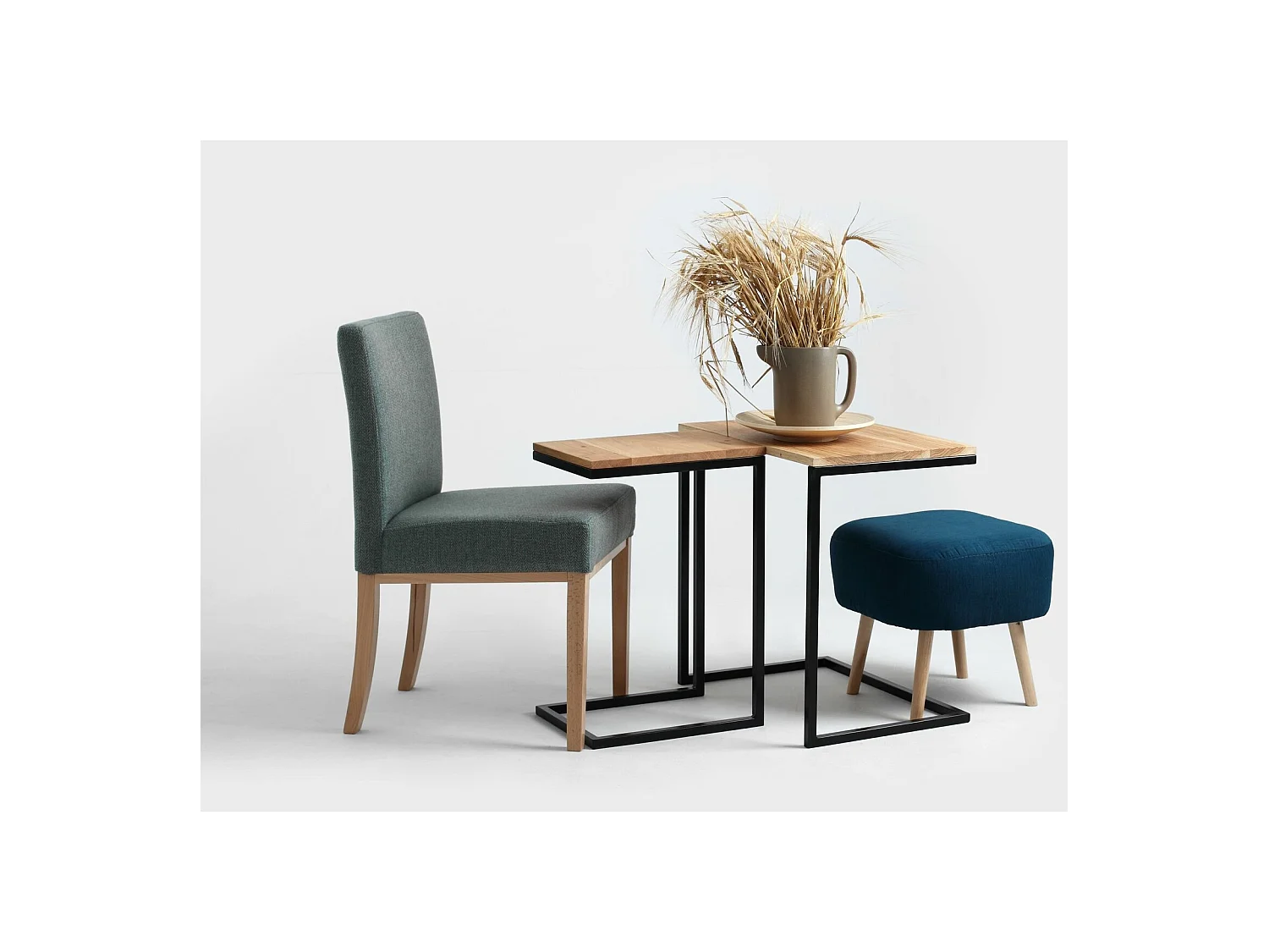 Table d'appoint lupe