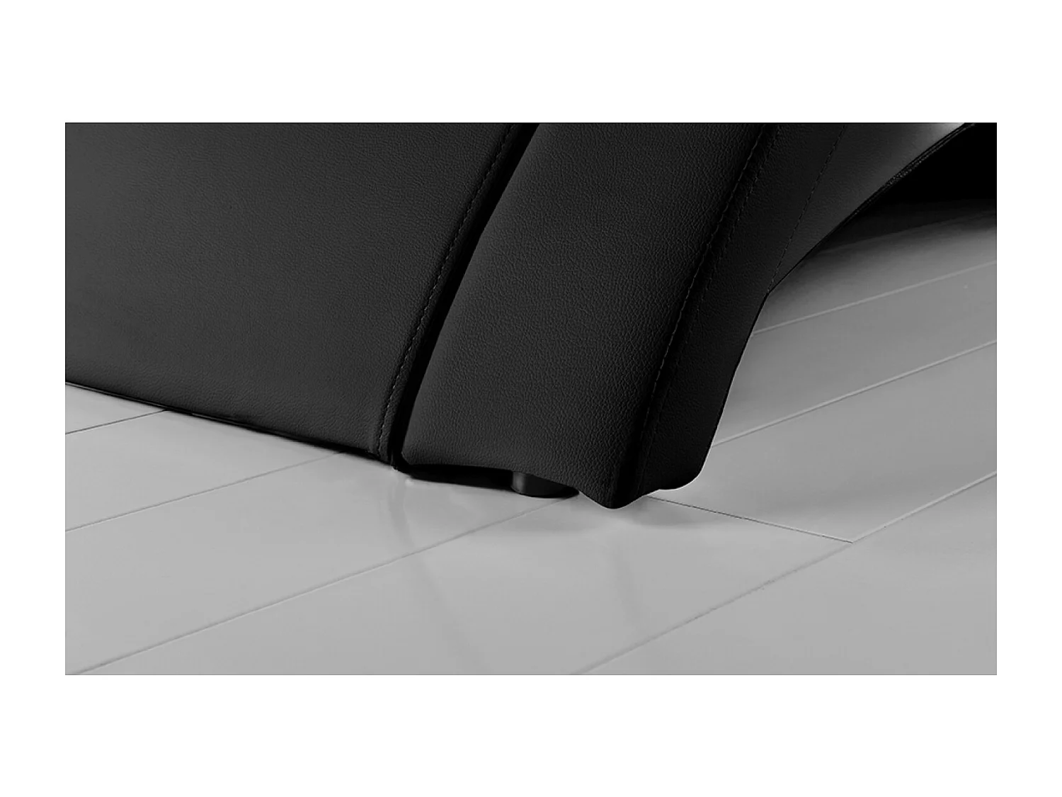 Lit avec led 160 x 200 cm en PU noir PADDINGTON