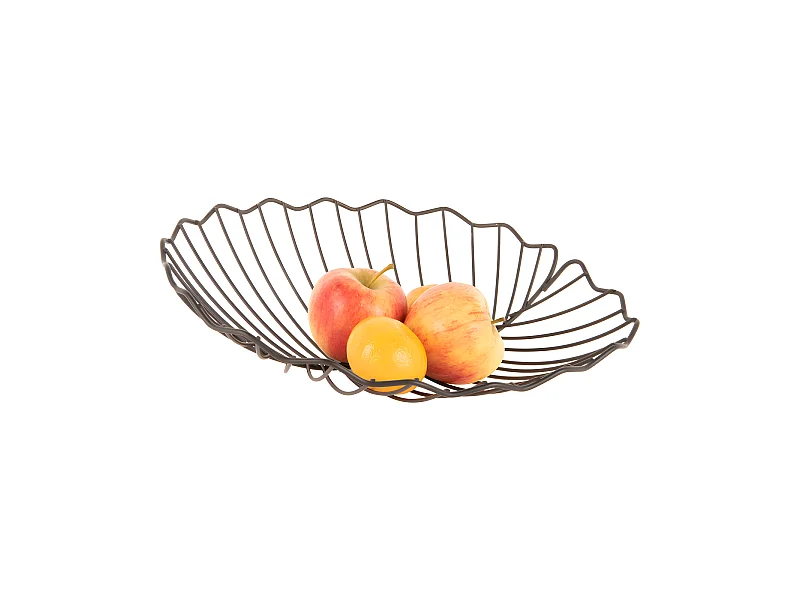 Cesto di frutta in foglie