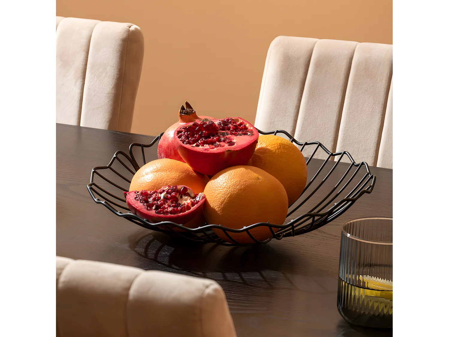 Panier à fruit Leaf Noir  Present Time