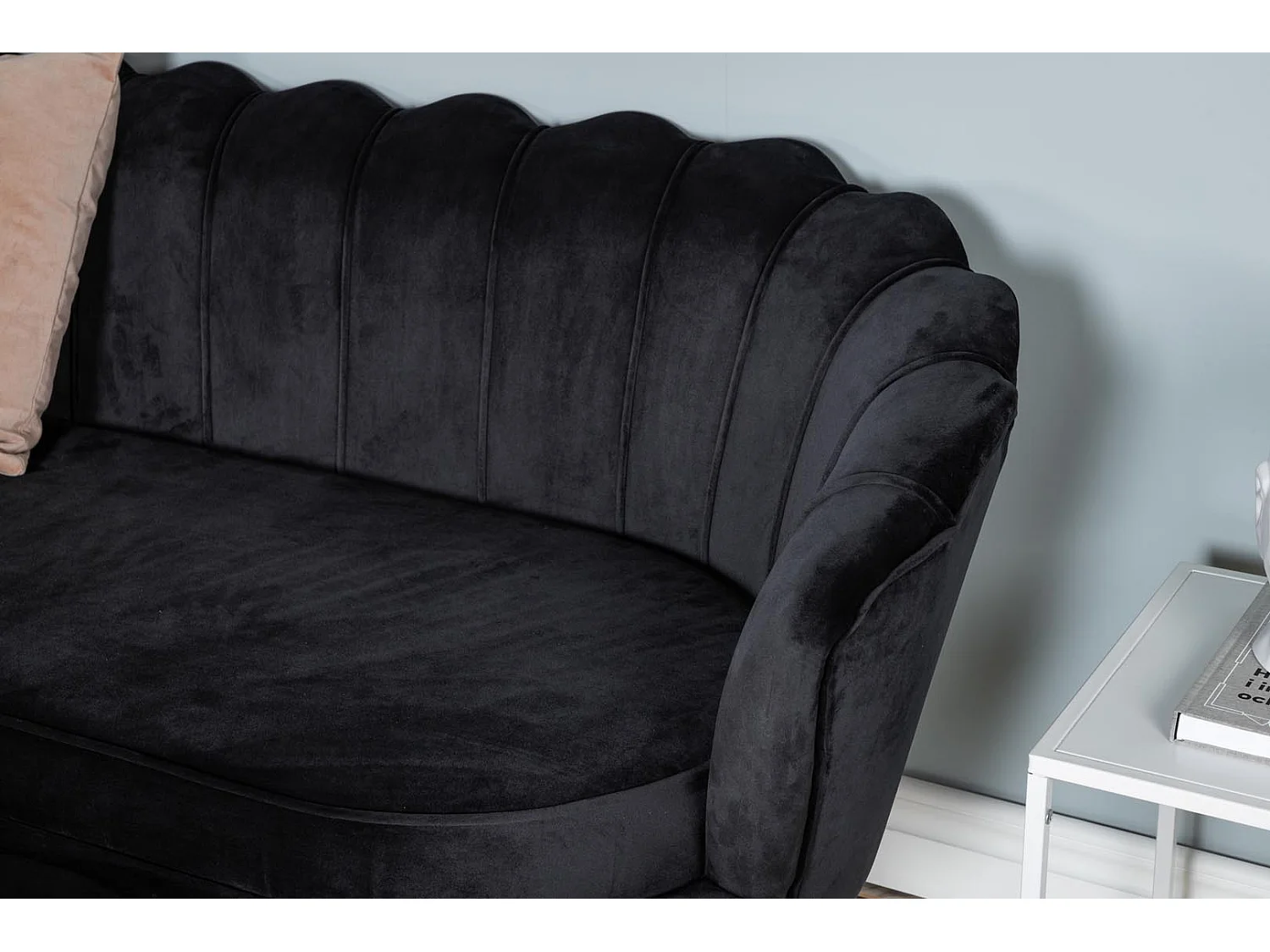 Nice Sofa 3 Personen velour schwarz.