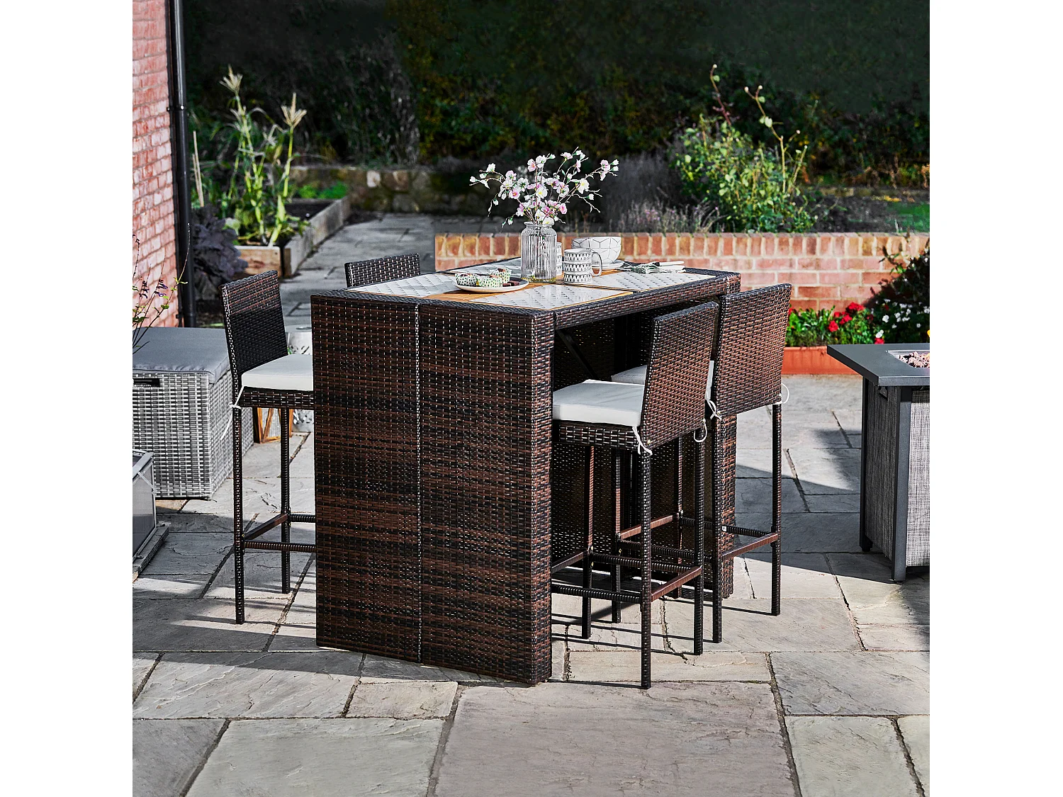 Teamson Home 5-Delig Tuinset - Tuinmeubelen - Hoge Bar Eethoeken Tafel en 4 Stoelen - Rotan - Bruin