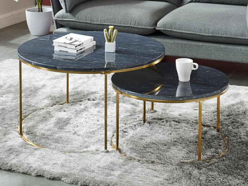 Mesas de centro empilháveis em mármore preto e metal dourado - ANGELA de Pascal Morabito