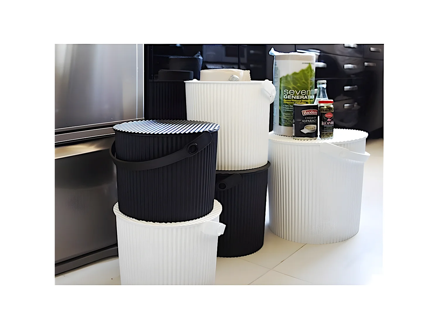 Cubo de almacenamiento de 8 litros negro