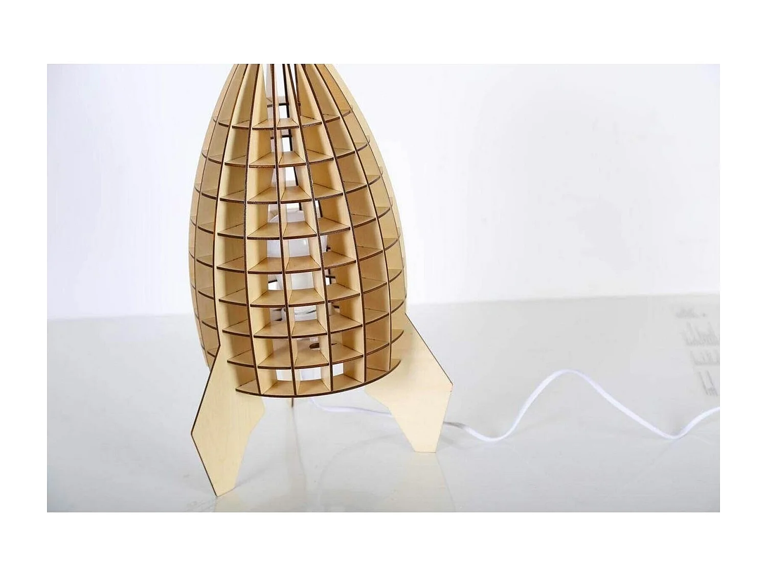 Lampe de chevet aviat