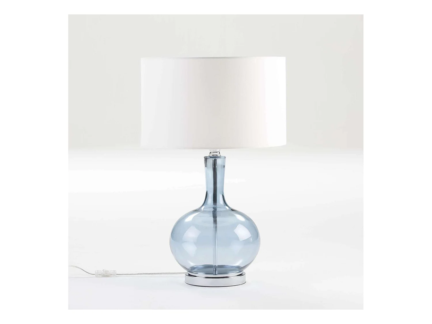 Lampe de table sans abat-jour allue