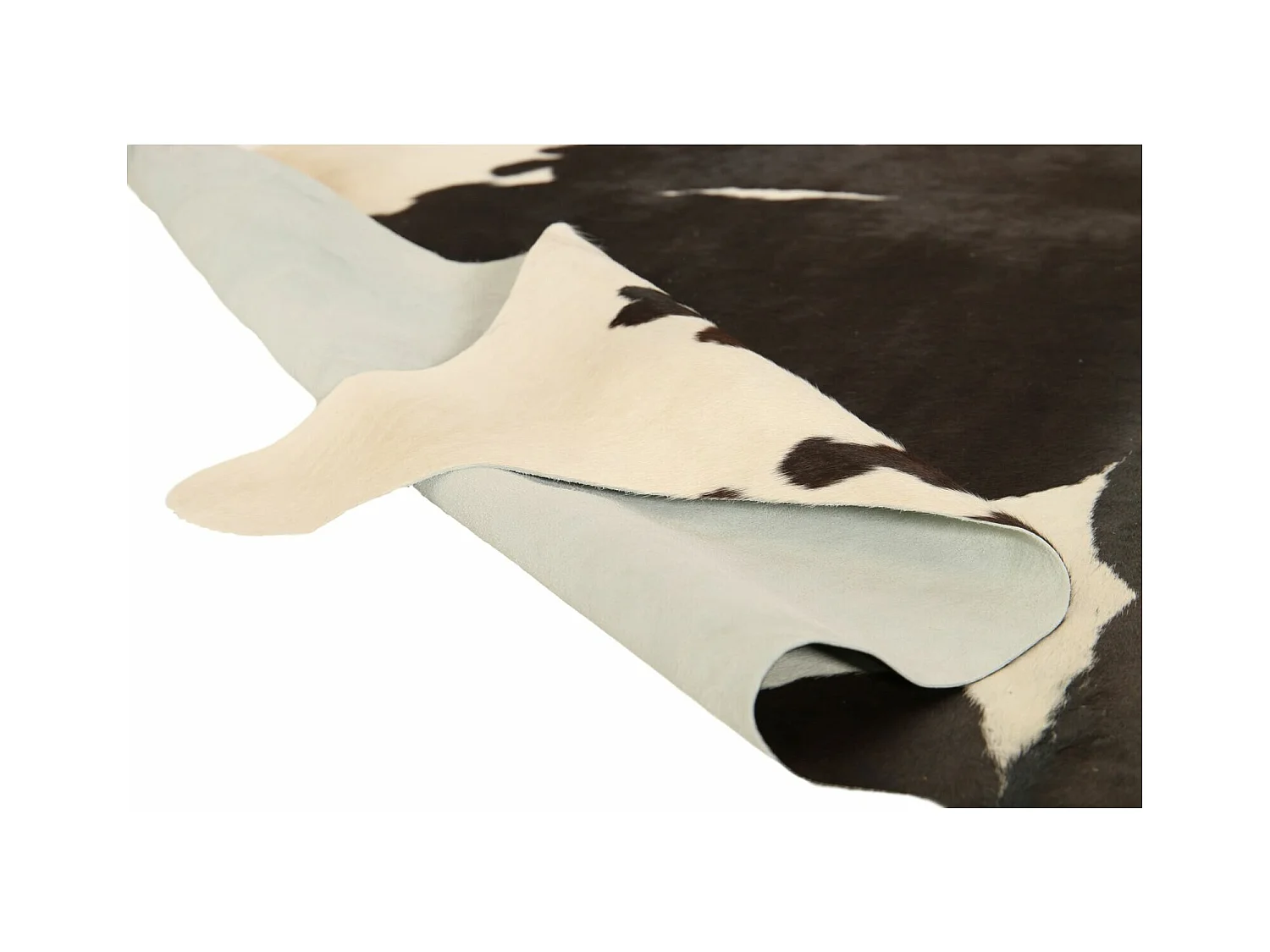 Peau de vache 3-4m2 cow