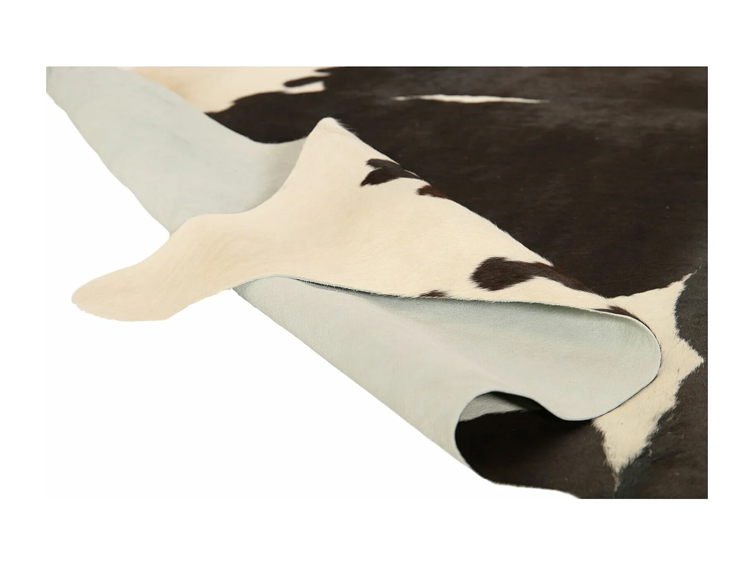 Peau de vache 3-4m2 cow