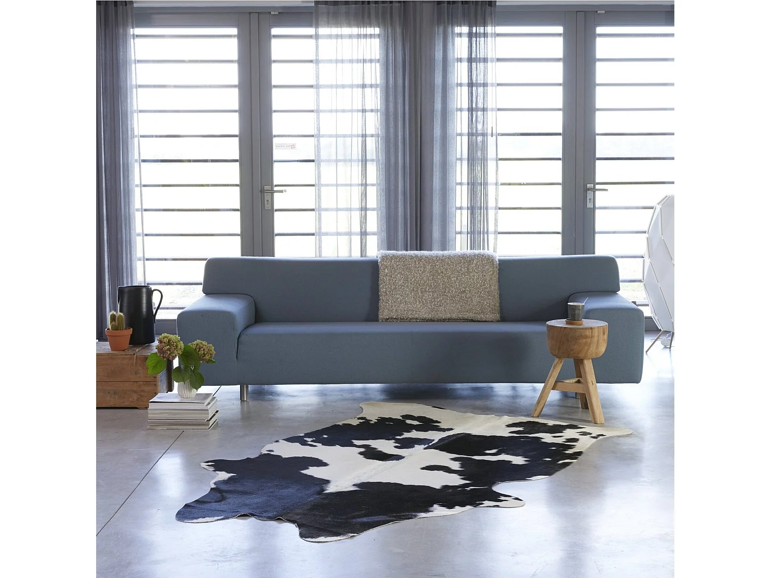 Peau de vache 3-4m2 cow