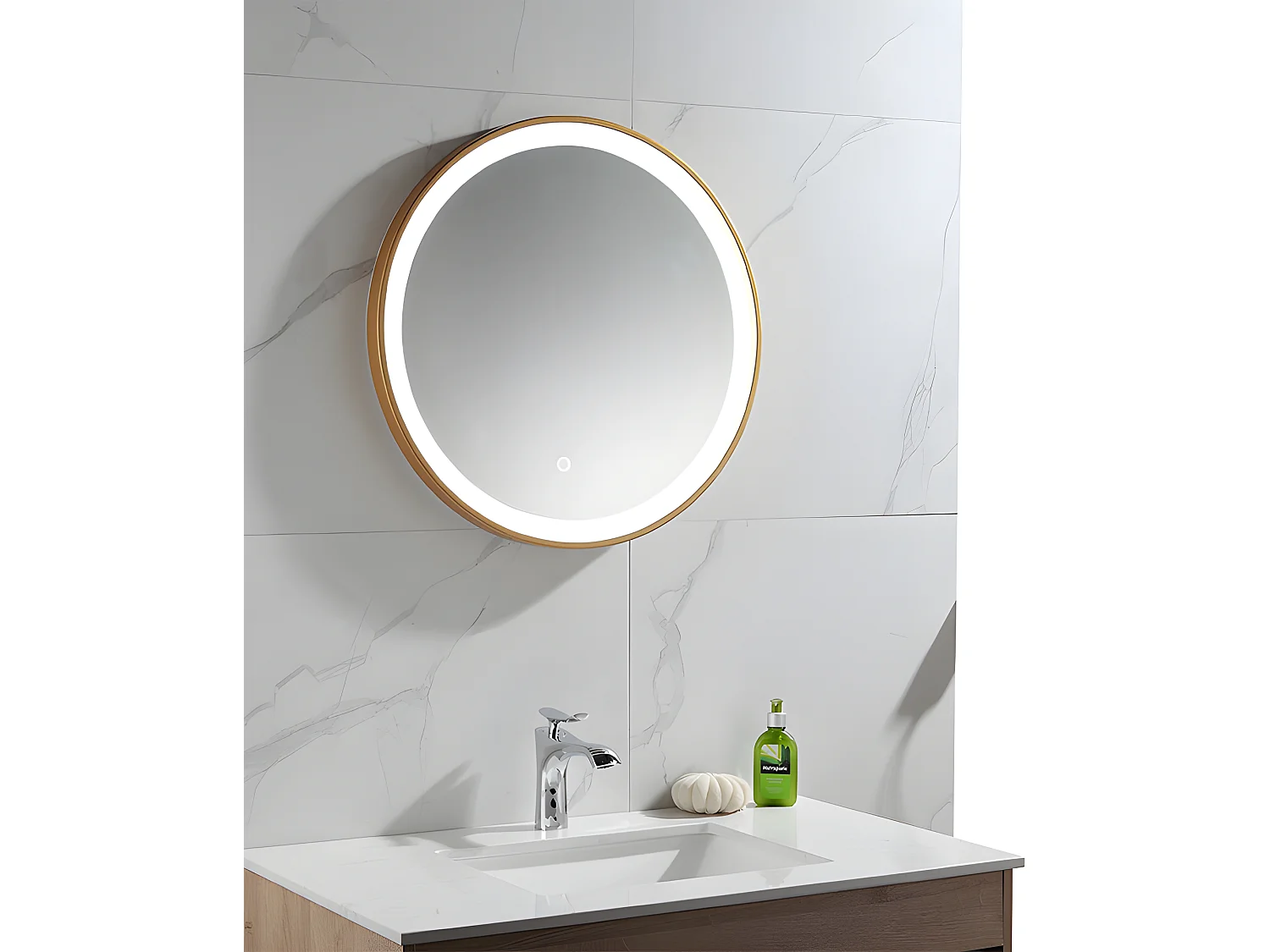 Miroir de salle de bain lumineux rond doré avec Leds  - D. 60 cm - NUMEA