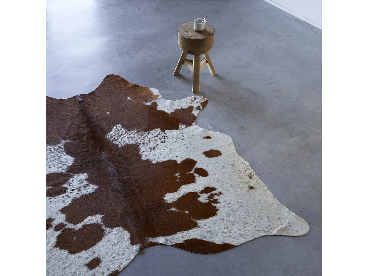 Peau de vache 3-4m2 cow