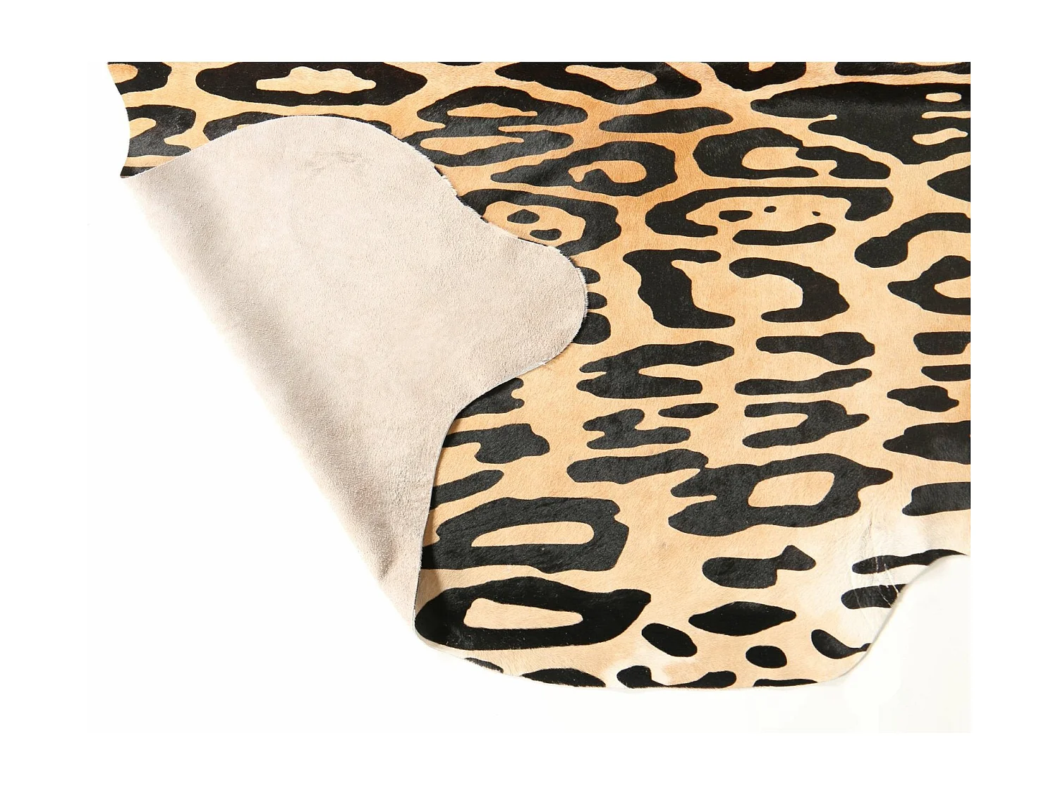Peau de vache amazon jaguar 3-4m2 jaune noir