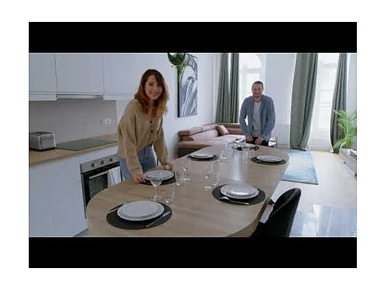 Table Ronde Extensible "Zefane" 160-260cm Noir & Chêne