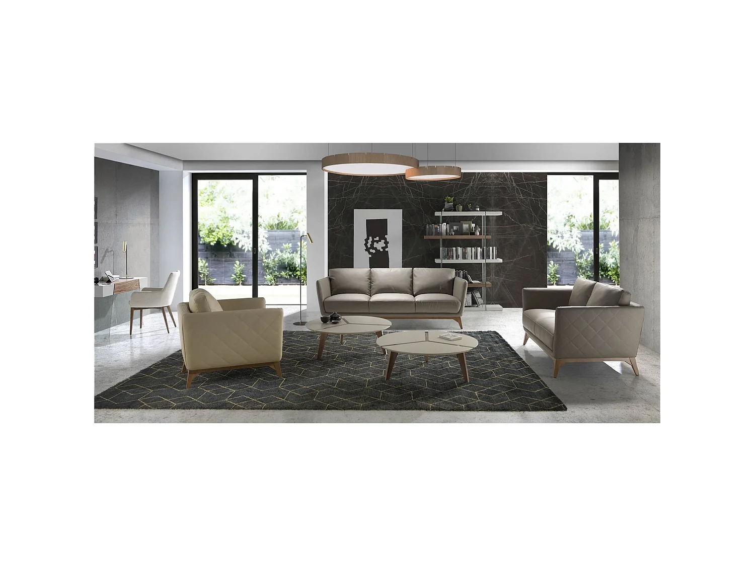 Fauteuil rembourré avec pieds bois de noyer