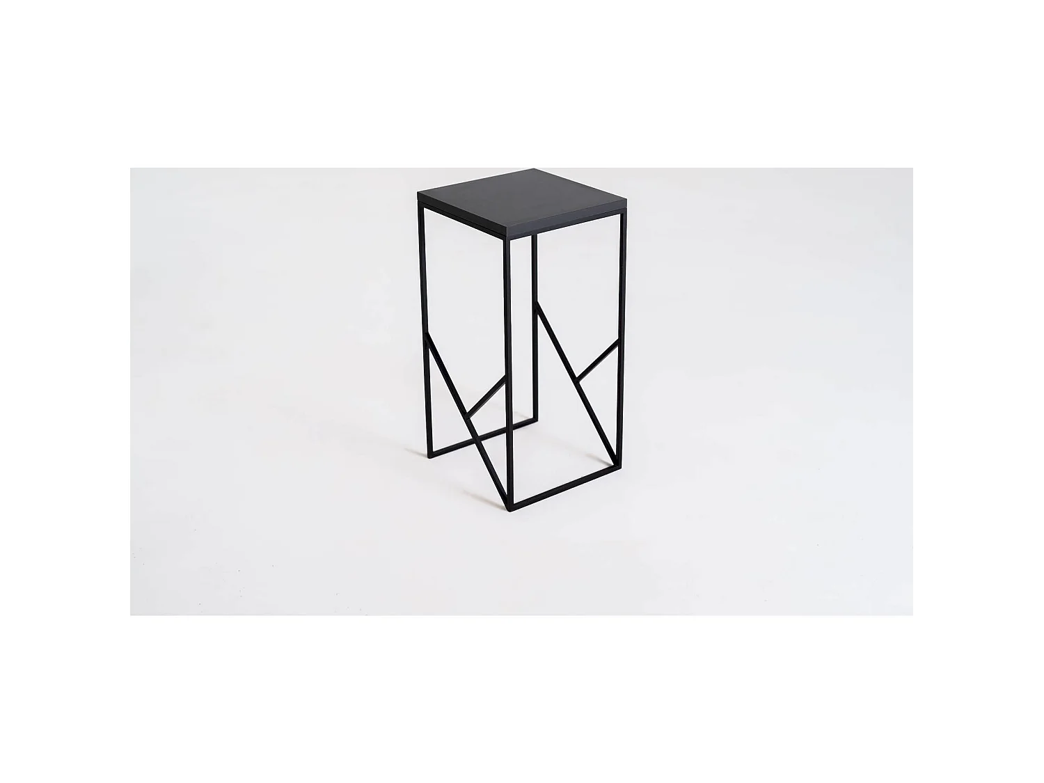 Table basse Fancy Basic 30 x 30 x 60 cm