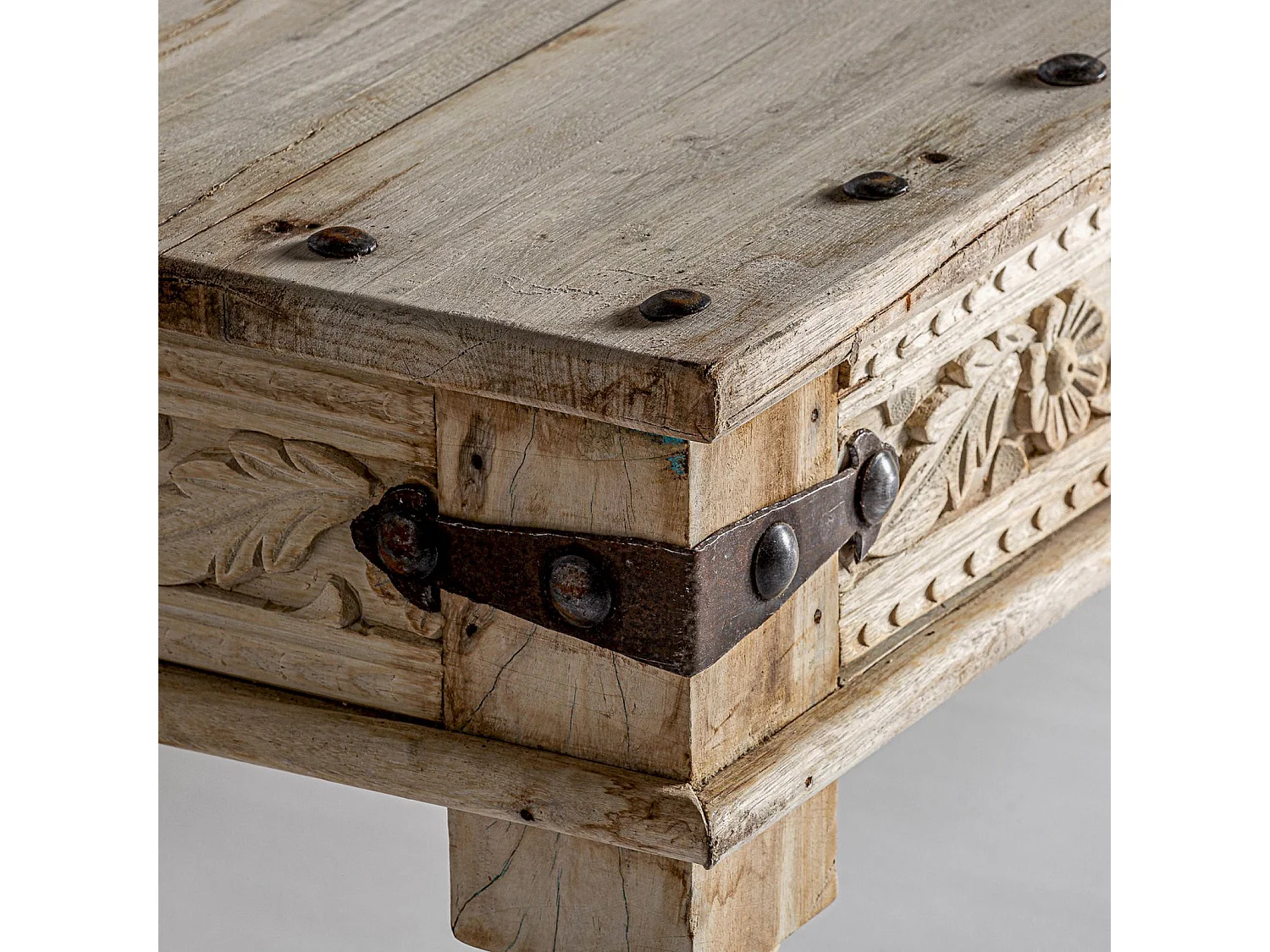 Table basse chizhia