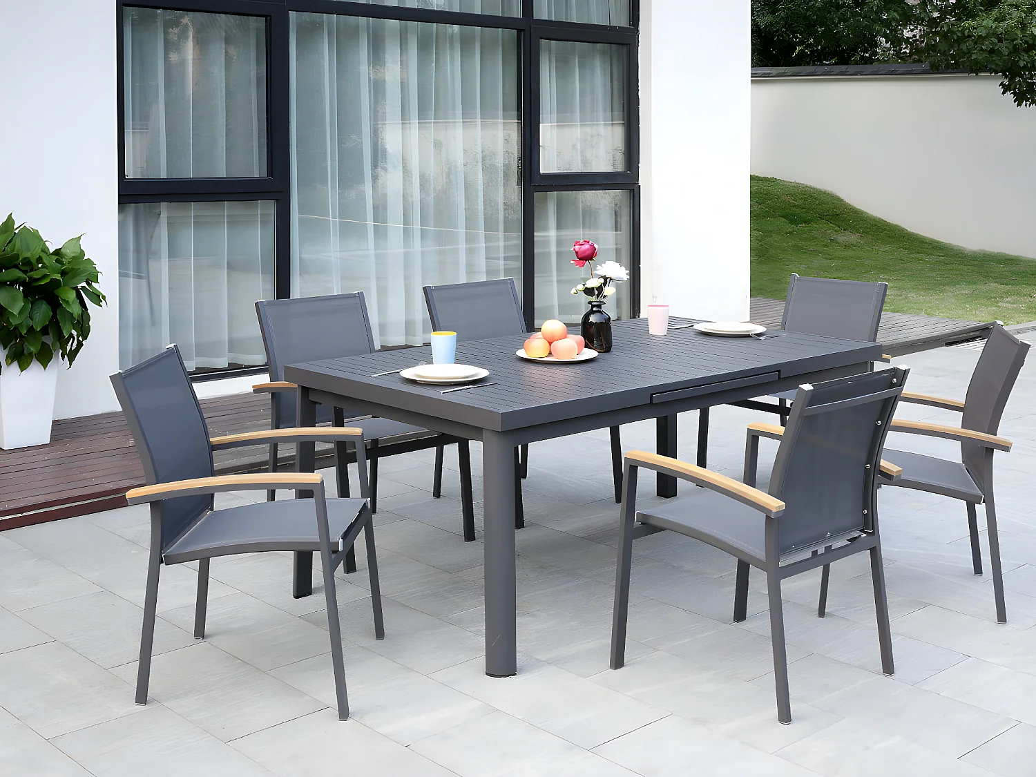 Table de jardin extensible en aluminium L.180/240cm - Anthracite - NAURU de MYLIA