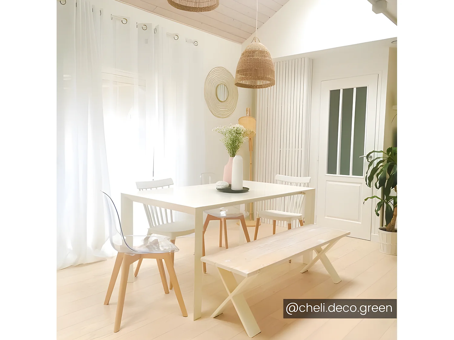 Lot de 6 chaises AUDRA - Polycarbonate et Hêtre - Transparent