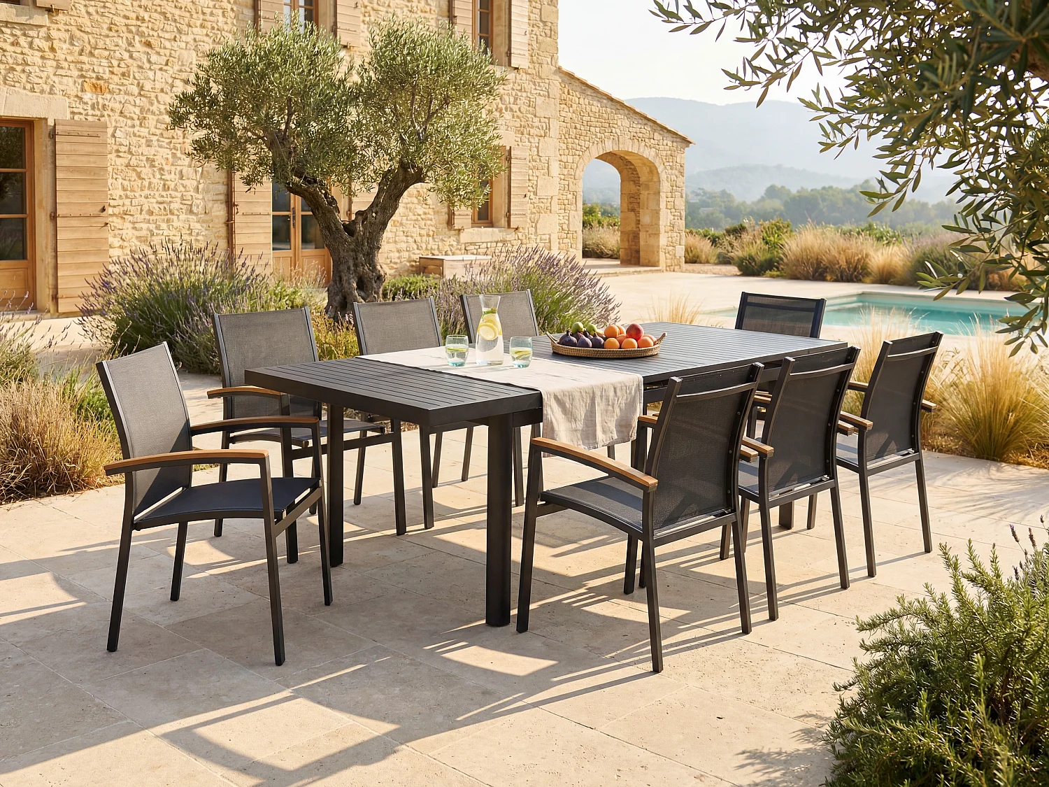 Conjunto de jardim mesa e cadeiras de jardim em alumínio: uma mesa extensível C.180/240 cm e 8 cadeiras empilháveis - cinza escuro - NAURU