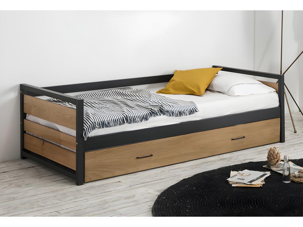 Wysuwane łóżko BOSTON w industrialnym stylu – 2 × 90 × 190 cm – MDF, drewno sosnowe i metal, z materacem