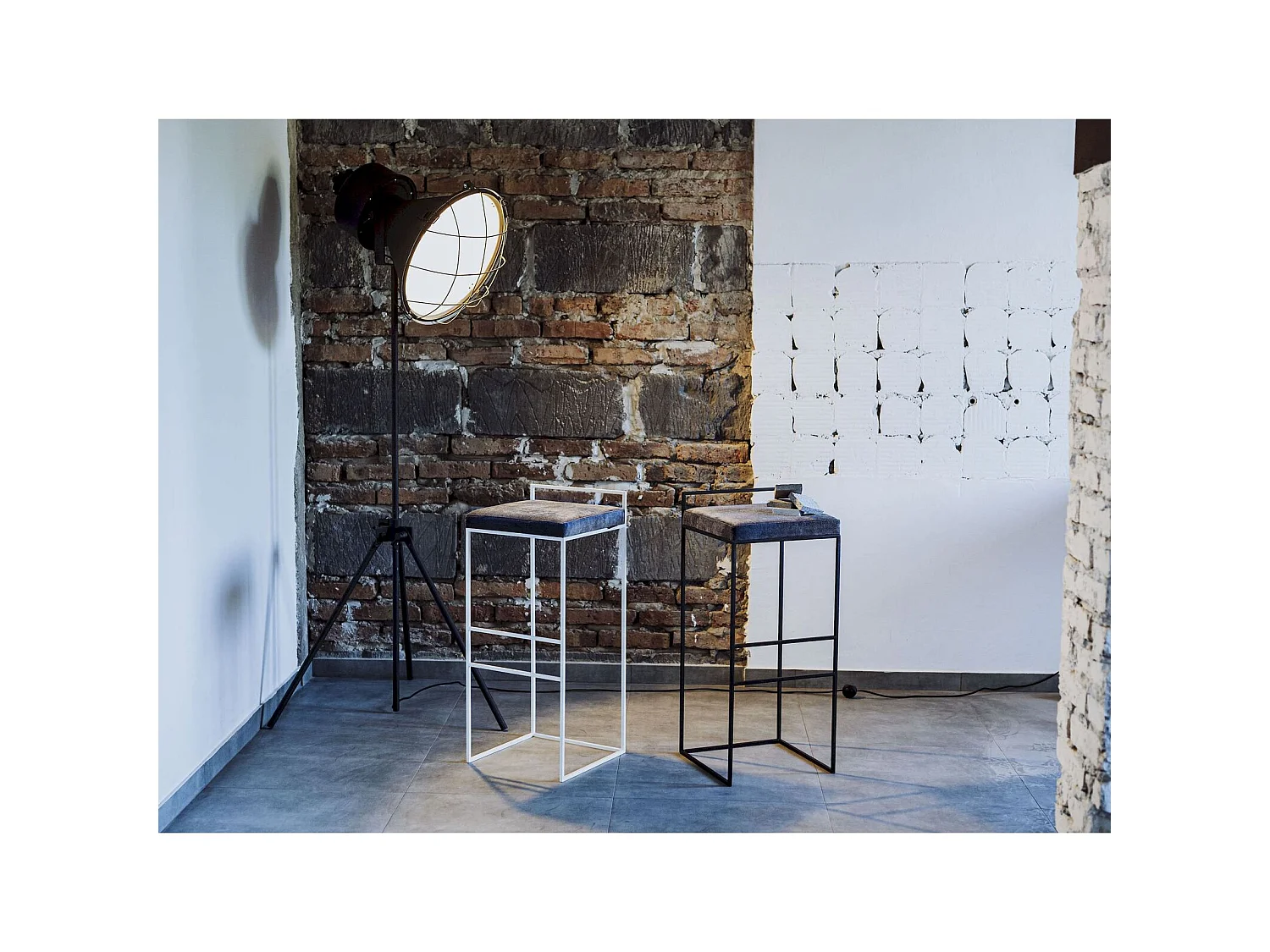 Tabouret Disi 35 x 35 x 82 cm