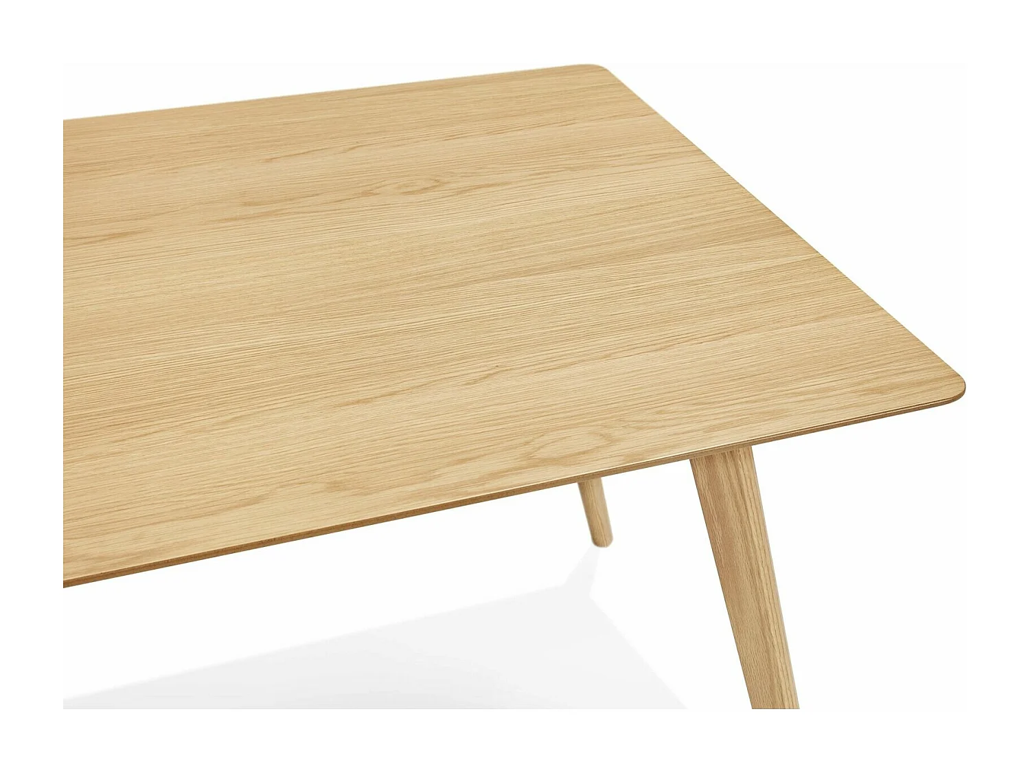 Table à diner design luma