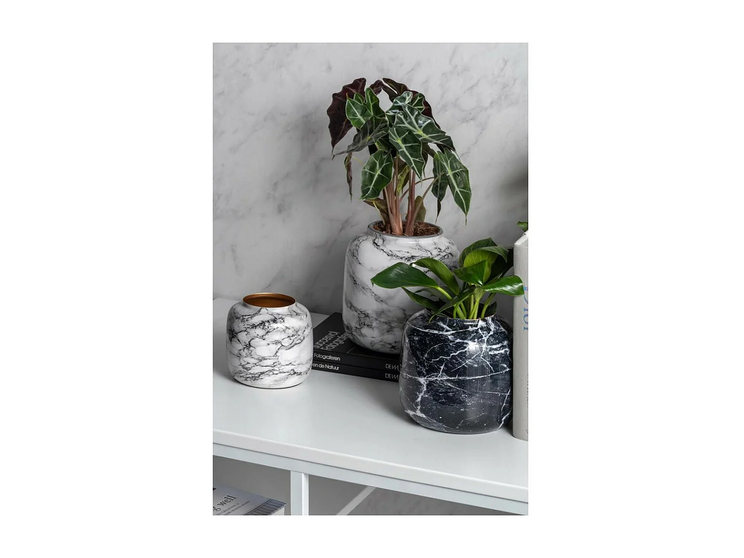 Vase effet marbre Marble sphere 17.5 x 17 cm Noir