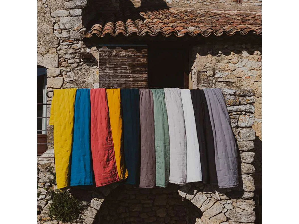 Dessus de lit Céleste - 260 x 240 cm - Nacre