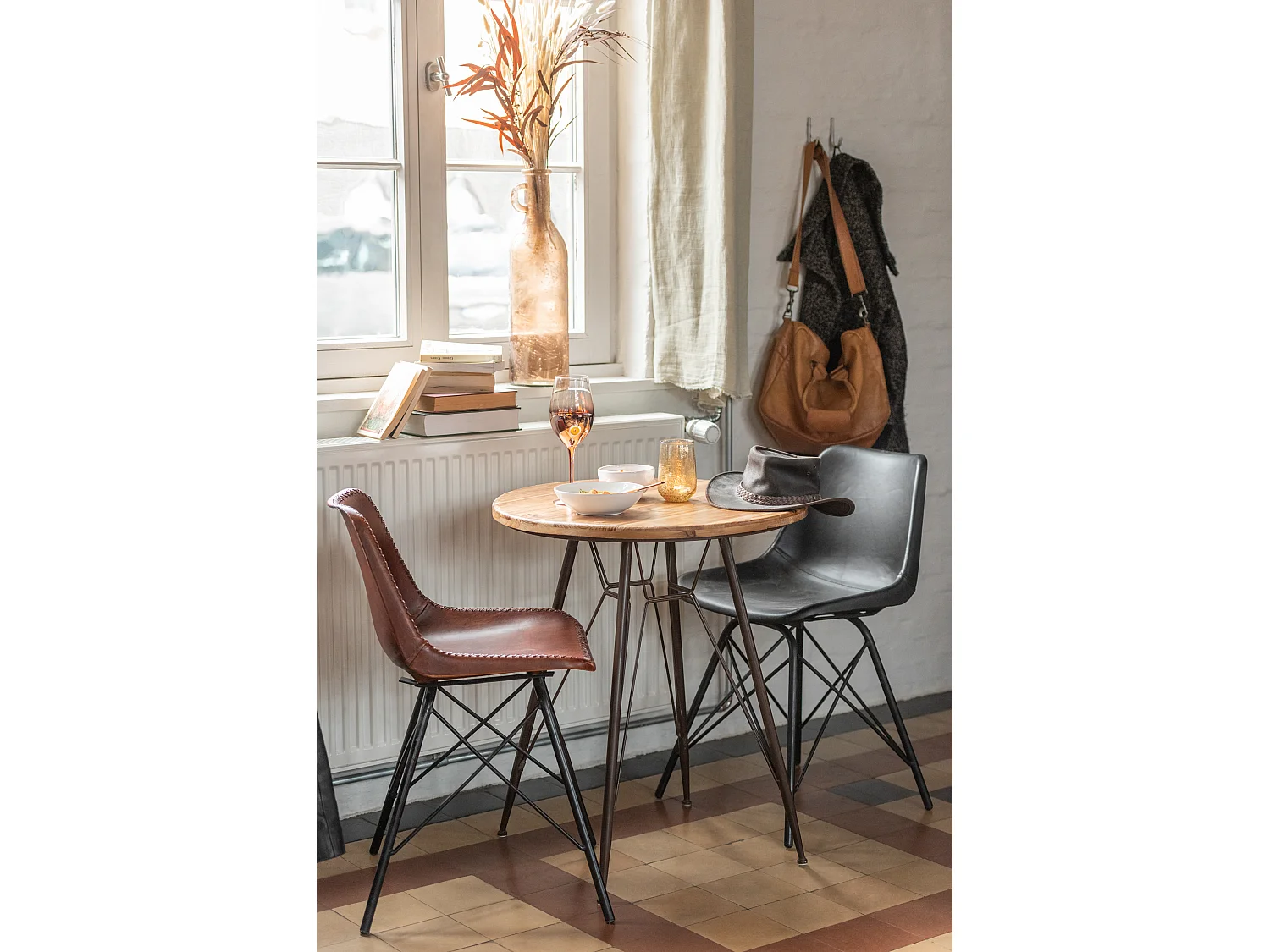 Chaise Design Cuir & Métal "Tolbia" 79cm Noir