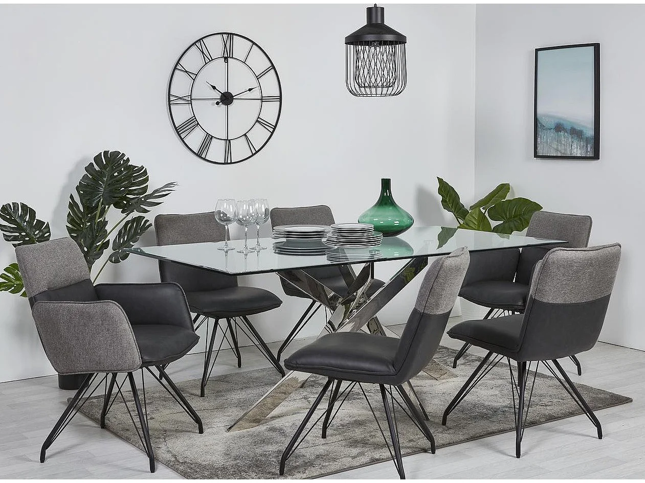 Collin zwarte kunstleren stoel en zwart metalen poten - Set van 2