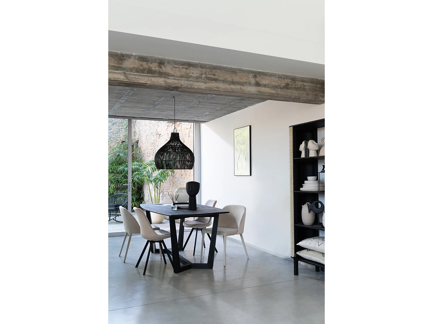 Serano stoel van metaal en beige textiel L 55 cm