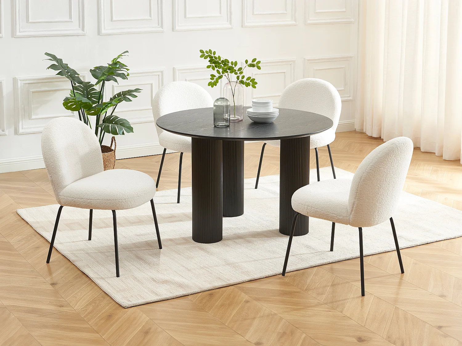 Lot de 2 chaises en tissu bouclette et métal noir - Crème - CURLYN de Pascal Morabito