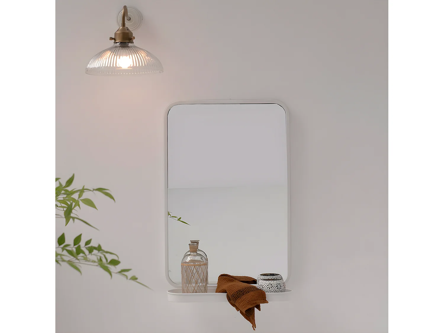 Miroir avec étagère en métal