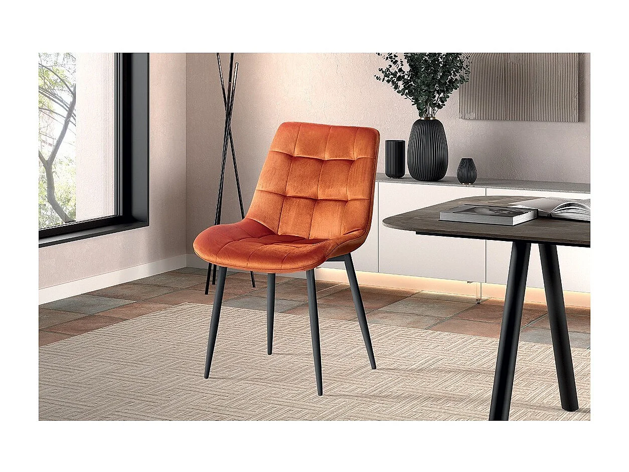 Chaise design KALI – Velours orange et pieds métal