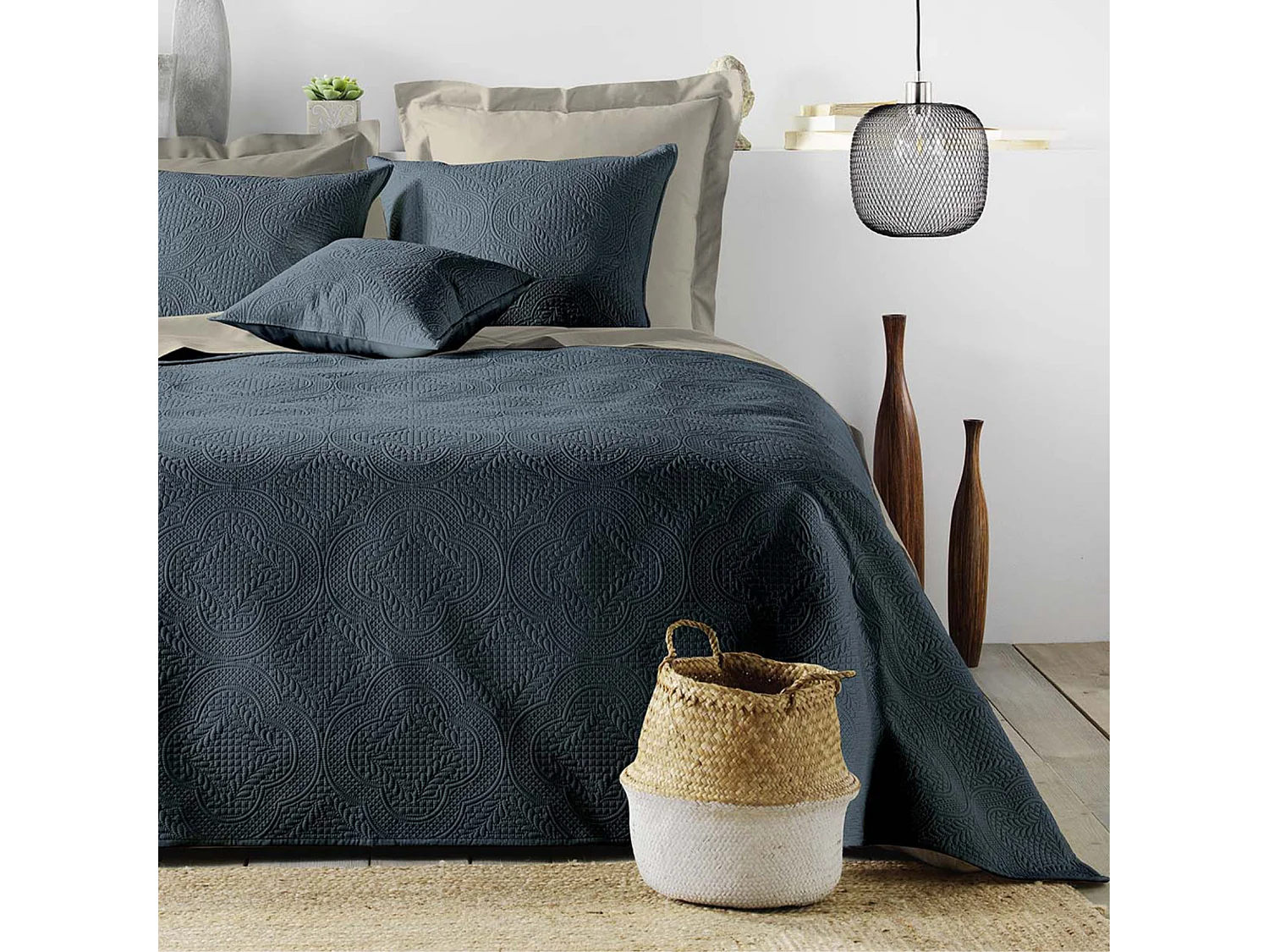 Couvre-Lit Matelassé "Romane" 220x240cm Bleu