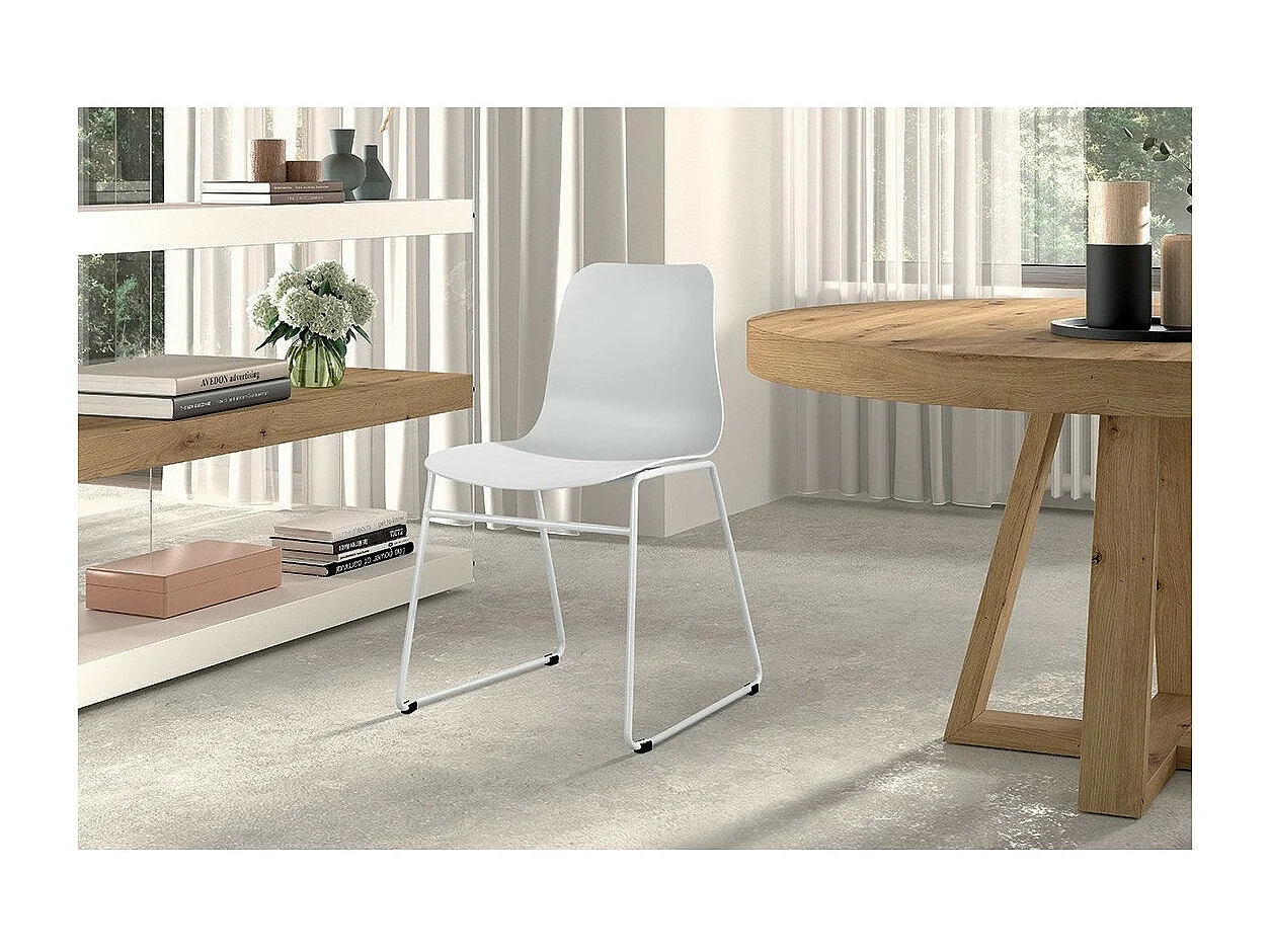 Cadeira em polipropileno MARIE para sala de jantar, bar, café, cor: branca