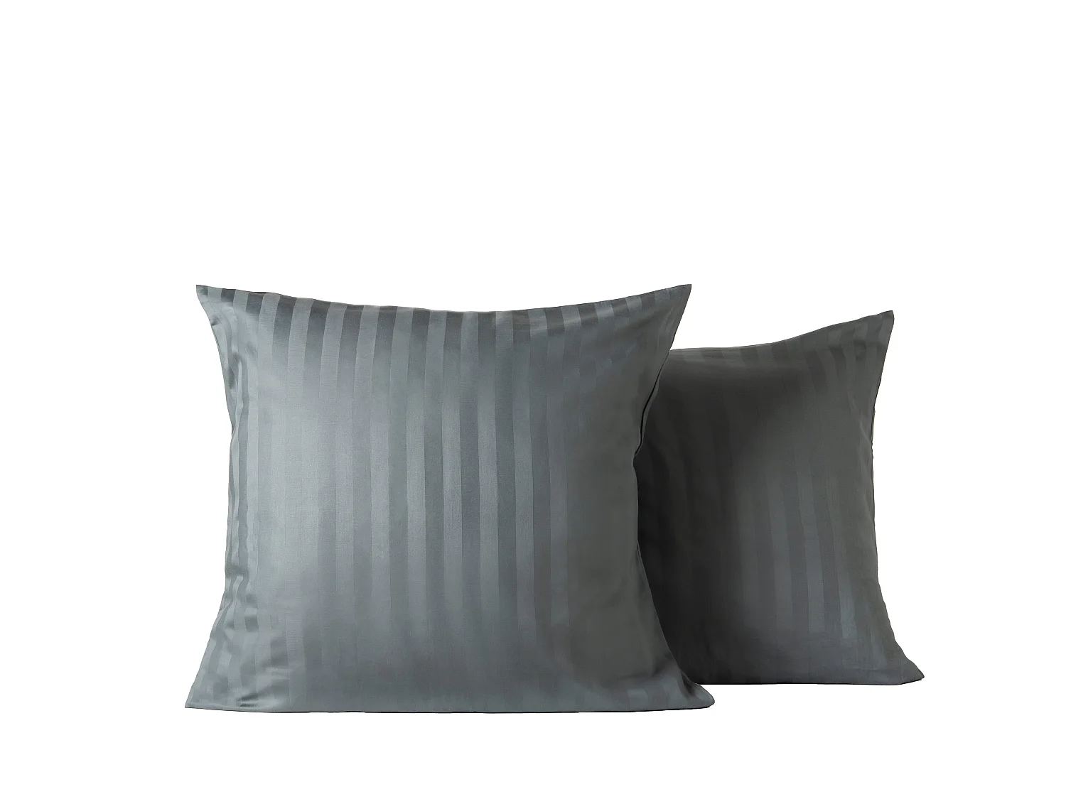 Ensemble deux taies d'oreiller gris rayures grises satin 63x63cm